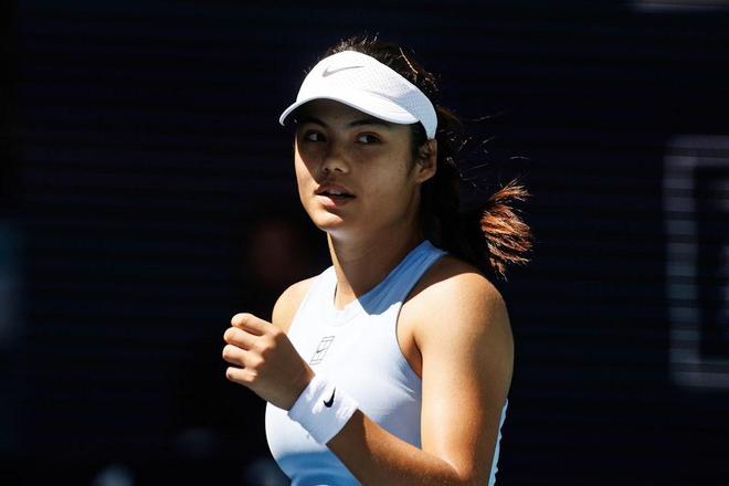 背后揭示了 背后揭示了