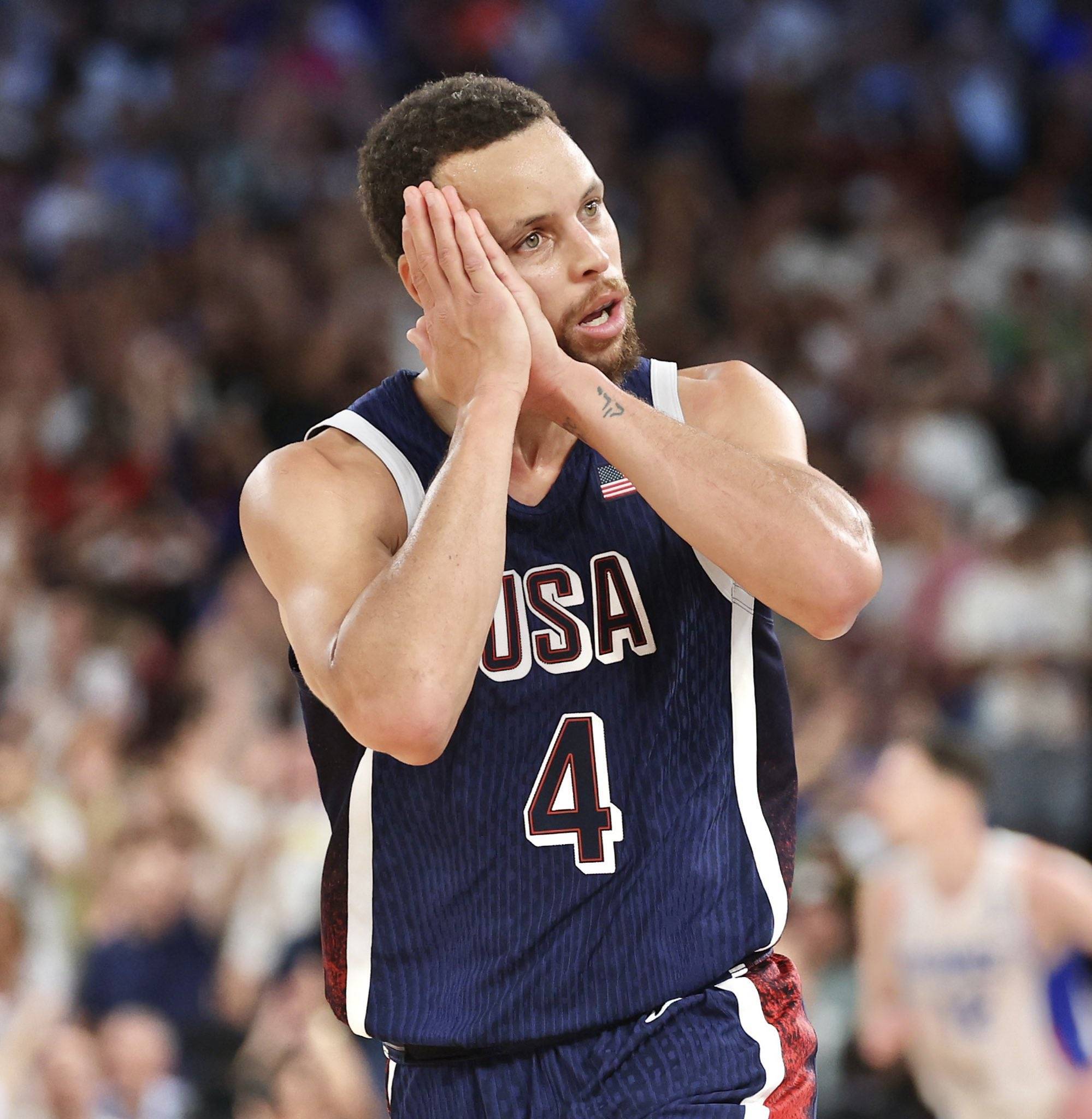 球队在防守 球队在防守