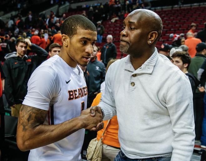 就因脚伤直 就因脚伤直