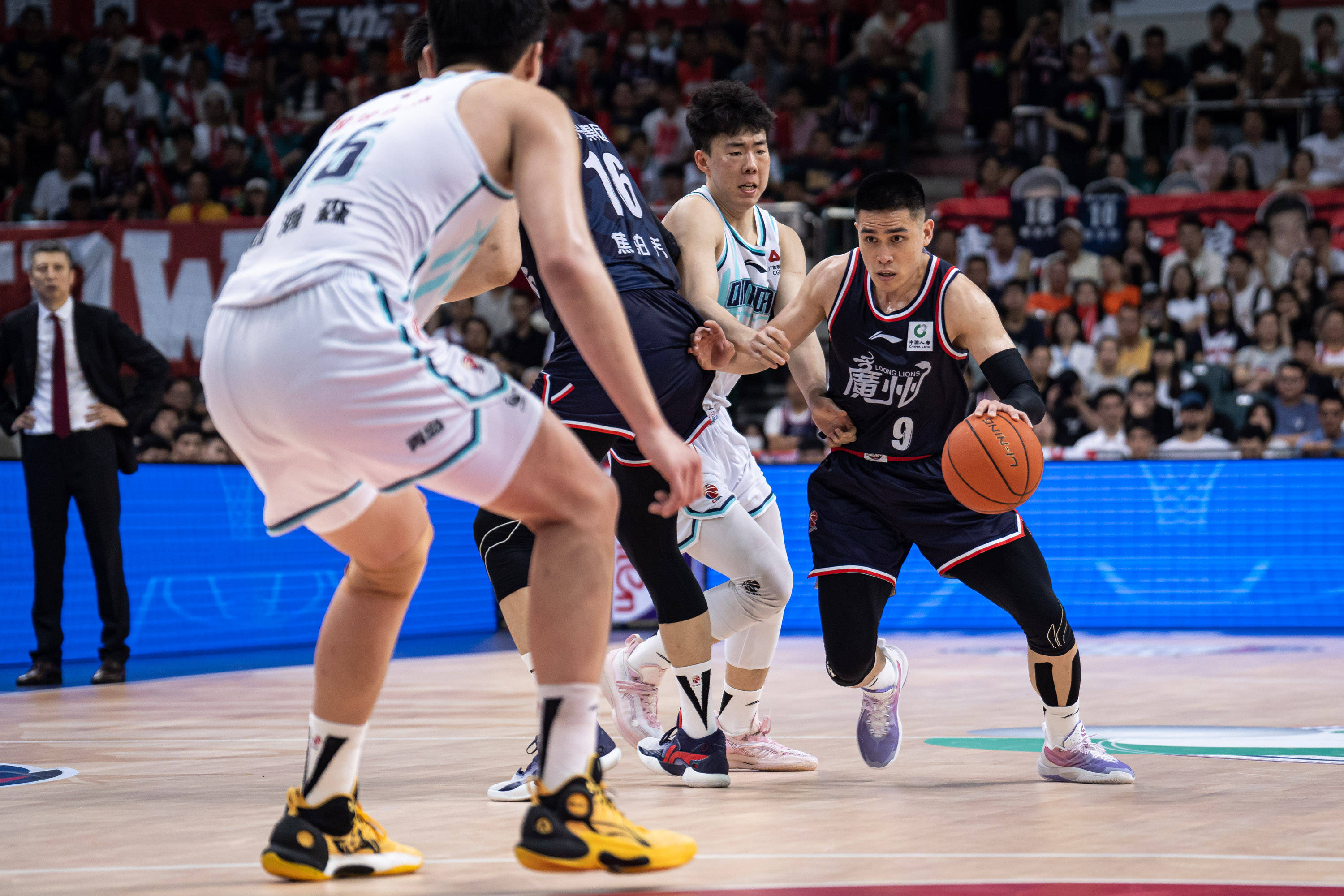 往先一步起 往先一步起